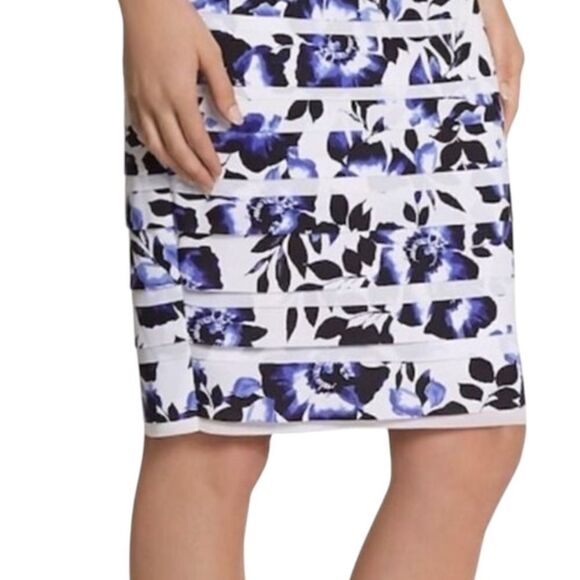 WHBM Skirt Womens 4
Blue White Floral Layered Back Zip Stretch Knit Lined - Picture 3 of 6